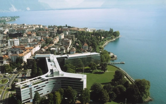 Vista aérea de la sede de Nestlé en Suiza / NESTLÉ Vista aérea de la sede de Nestlé en Suiza / NESTLÉ