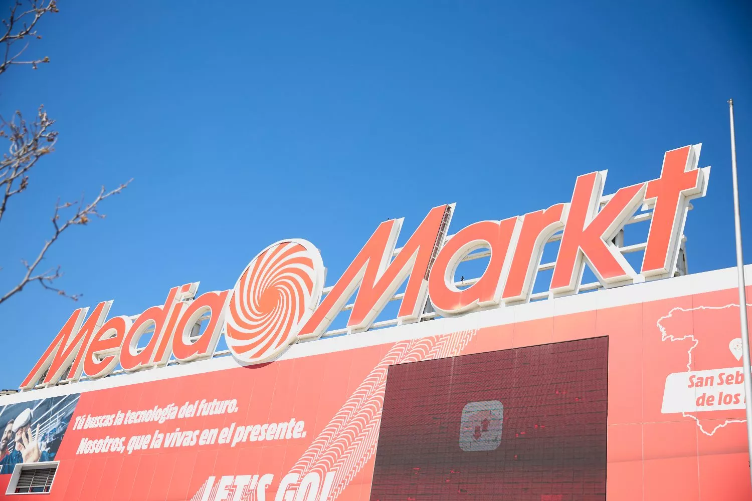 Una tienda de MediaMarkt / JESÚS HELLÍN - EP Una tienda de MediaMarkt / JESÚS HELLÍN - EP