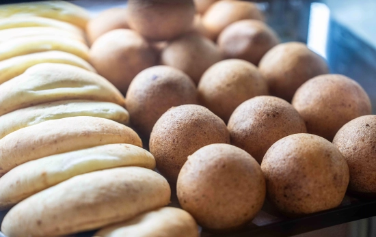 El pandebono y los buñuelos de La Panela / GALA ESPÍN El pandebono y los buñuelos de La Panela / GALA ESPÍN
