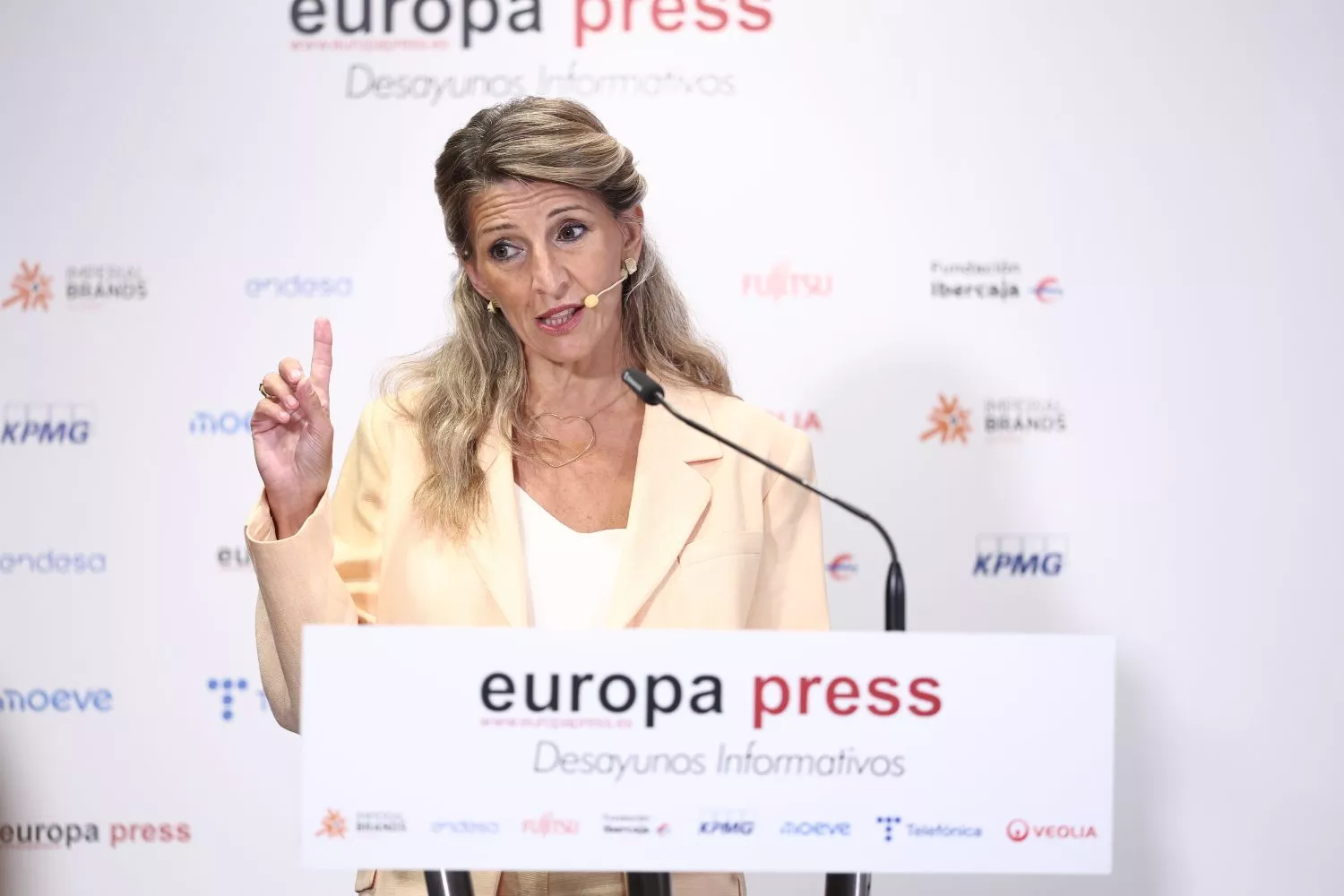 Yolanda Díaz anuncia que permiso laboral por fallecimiento de un familiar se amplía a diez días / Eduardo Parra - EP