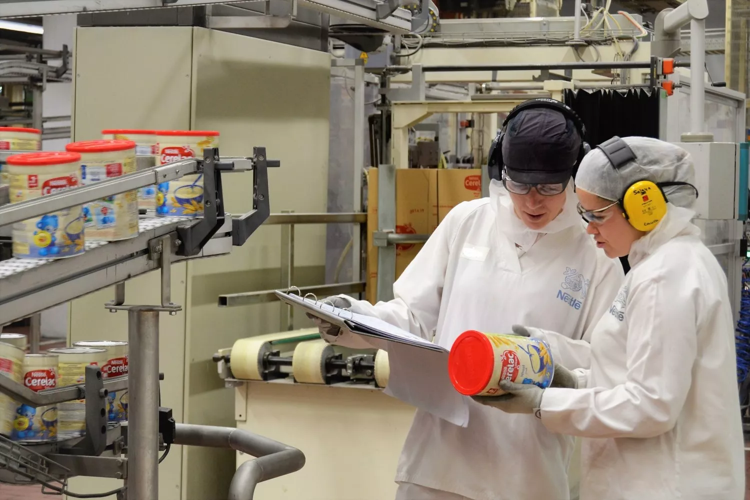 Unas trabajadoras de Nestlé EP Unas trabajadoras de Nestlé EP