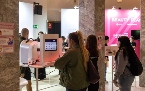 Varias visitantes en Madrid K Expo Spain 2025 / CEDIDA Varias visitantes en Madrid K Expo Spain 2025 / CEDIDA