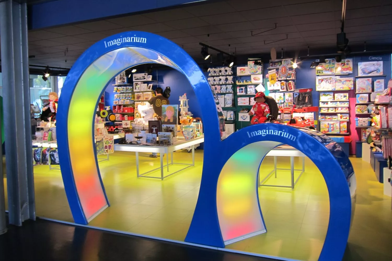 Entrada de una tienda de Imaginarium, marca de Juguettos / EUROPA PRESS Entrada de una tienda de Imaginarium, marca de Juguettos / EUROPA PRESS