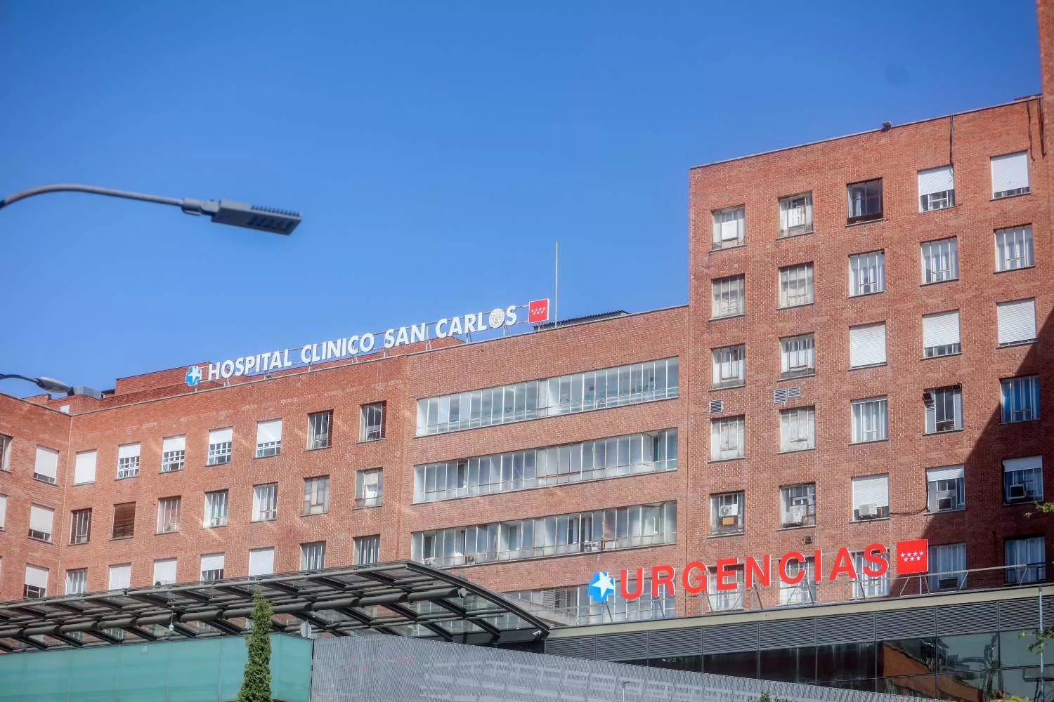 El Hospital Clínico San Carlos, uno de los que tiene menores tiempos de espera para pruebas diagnósticas en Madrid / EUROPA PRESS