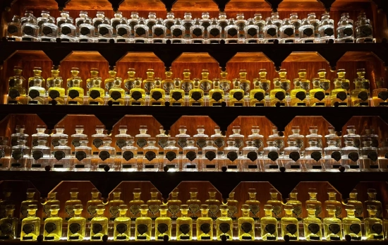 La estanteria de Stravinsky's Parfumerie ANA CARRASCO La estanteria de Stravinsky's Parfumerie ANA CARRASCO