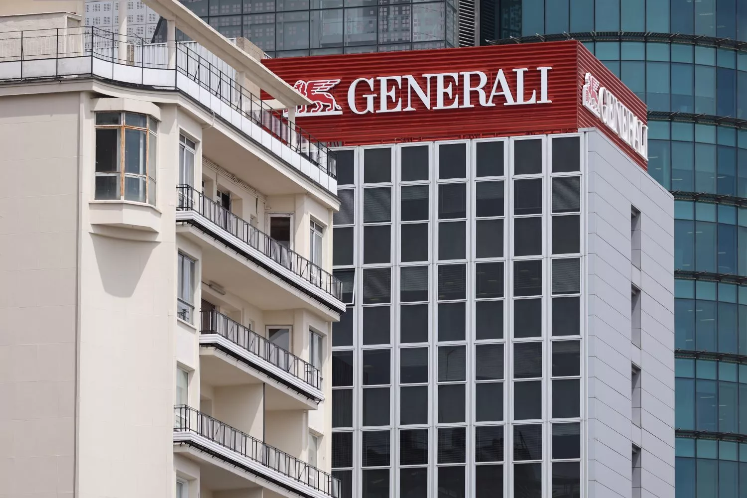 Fachada de la sede de Generali Seguros / Eduardo Parra - EP