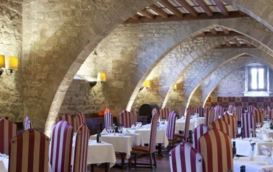 Una vista del restaurante / PARADORES