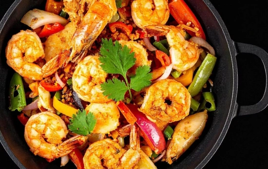 100 g de gambas o camarones cocidos contienen aproximadamente 1,69 mg de zinc/ CANVA