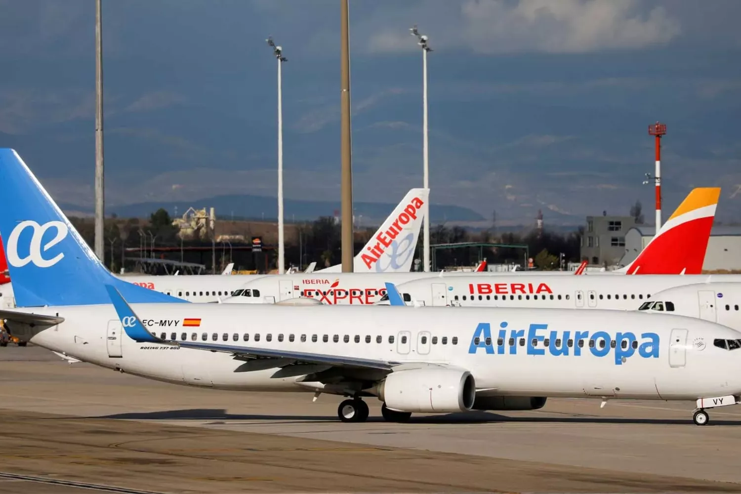 Aviones de Iberia y Air Europa / EFE