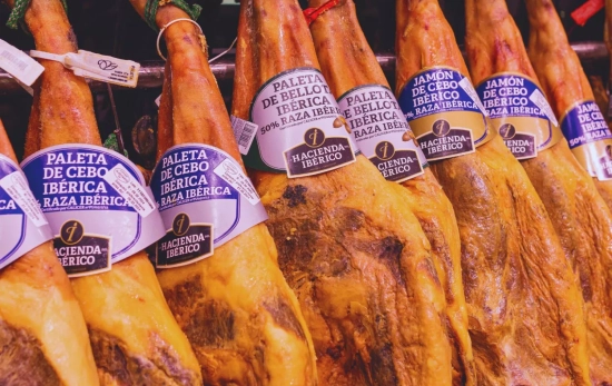 Patas de jamón de la charcutería de Mercadona/ MERCADONA Patas de jamón de la charcutería de Mercadona/ MERCADONA