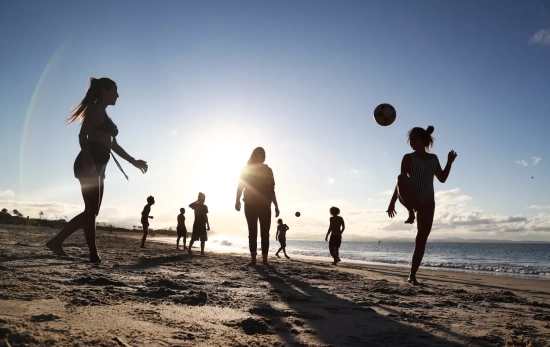 Estudiantes en la arena de Byron Bay EP Estudiantes en la arena de Byron Bay EP