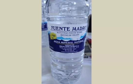 Botella de agua Fuente Madre / AESAN Botella de agua Fuente Madre / AESAN