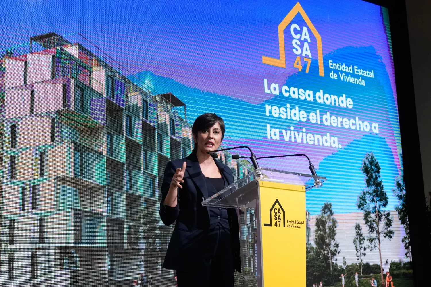 La ministra de Vivienda y Agenda Urbana, Isabel Rodríguez / Borja Sánchez Trillo - EFE