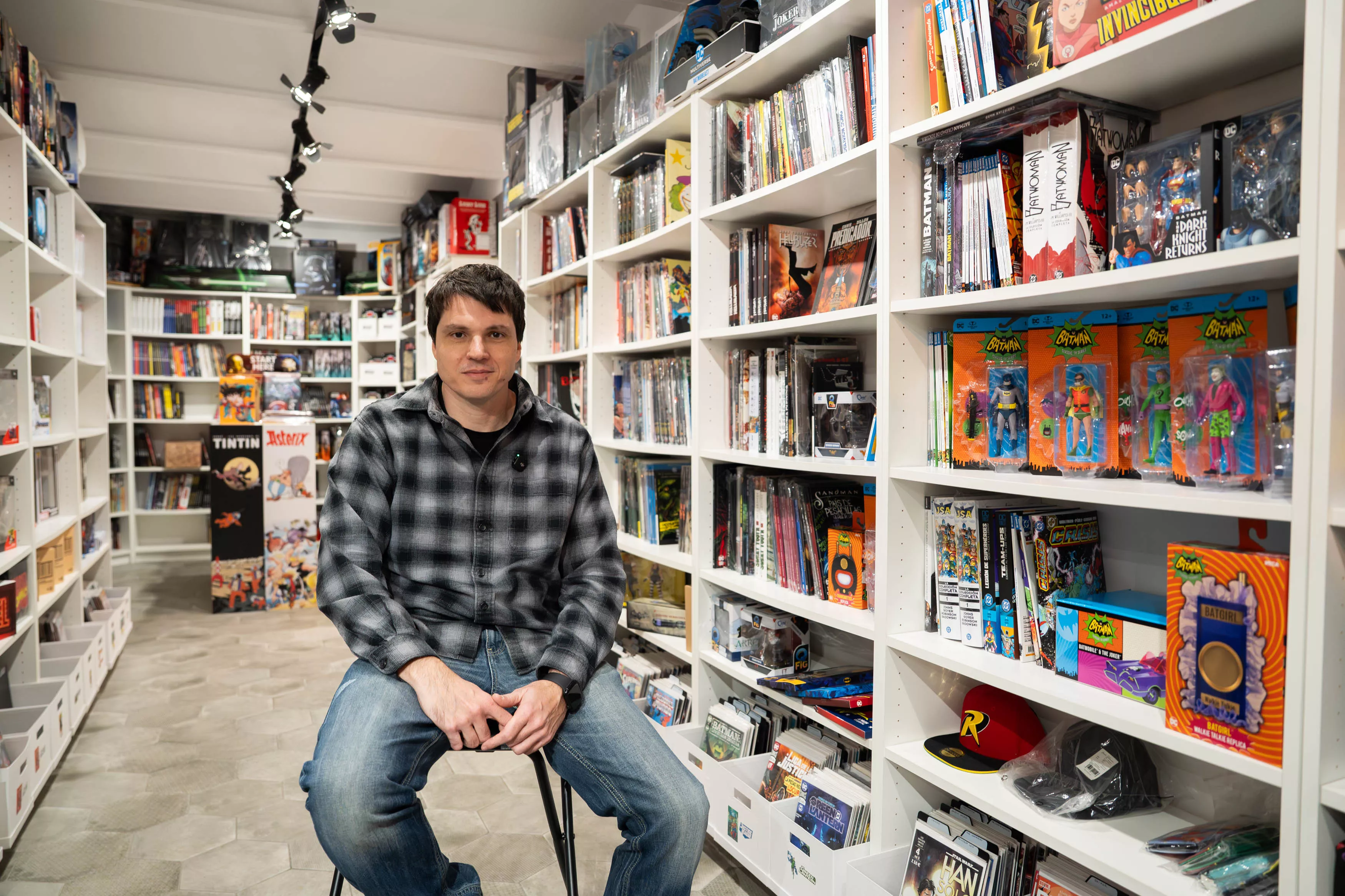 Ignasi Marí, dueño de Cómics Barcelona / SIMÓN SÁNCHEZ