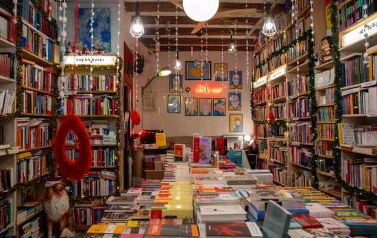 Librería On the Road / GALA ESPÍN