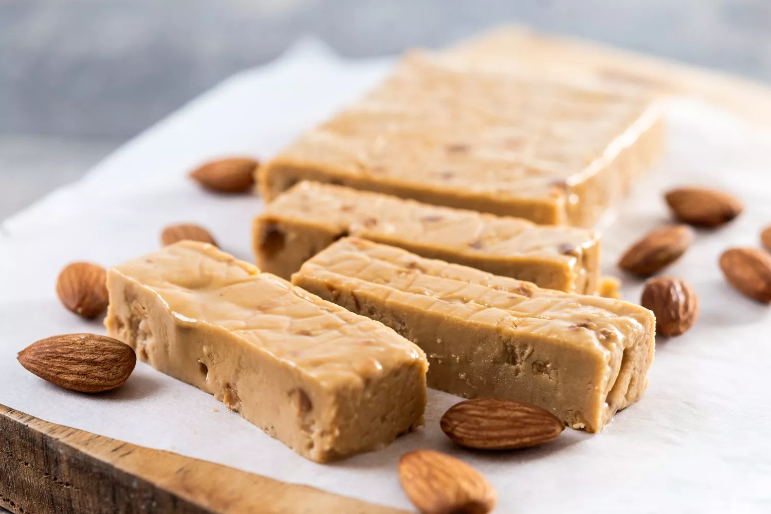 Turrón navideño / FREEPIK - chandlervid85