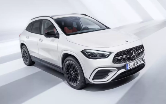 Mercedes GLA / MERCEDES-BENZ
