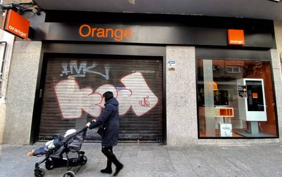 Una tienda de Orange / EDUARDO PARRA - EUROPA PRESS