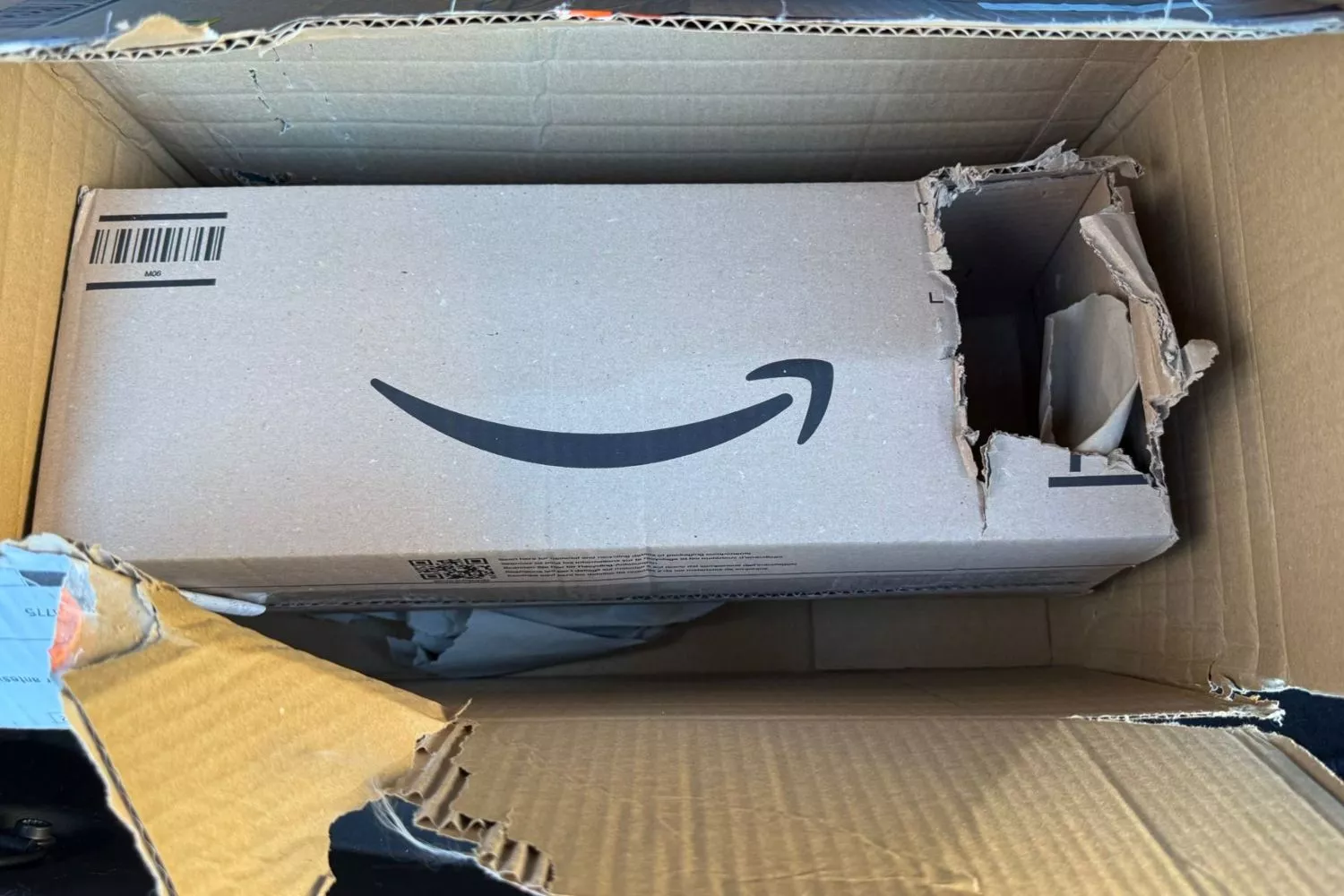 Paquete de Amazon roto con la tarjeta gráfica errónea   CEDIDA
