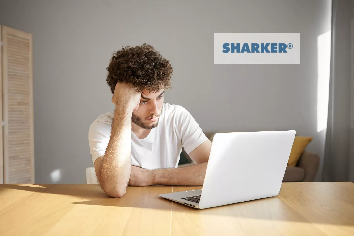Un cliente de Sharker   FOTOMONTAJE CF