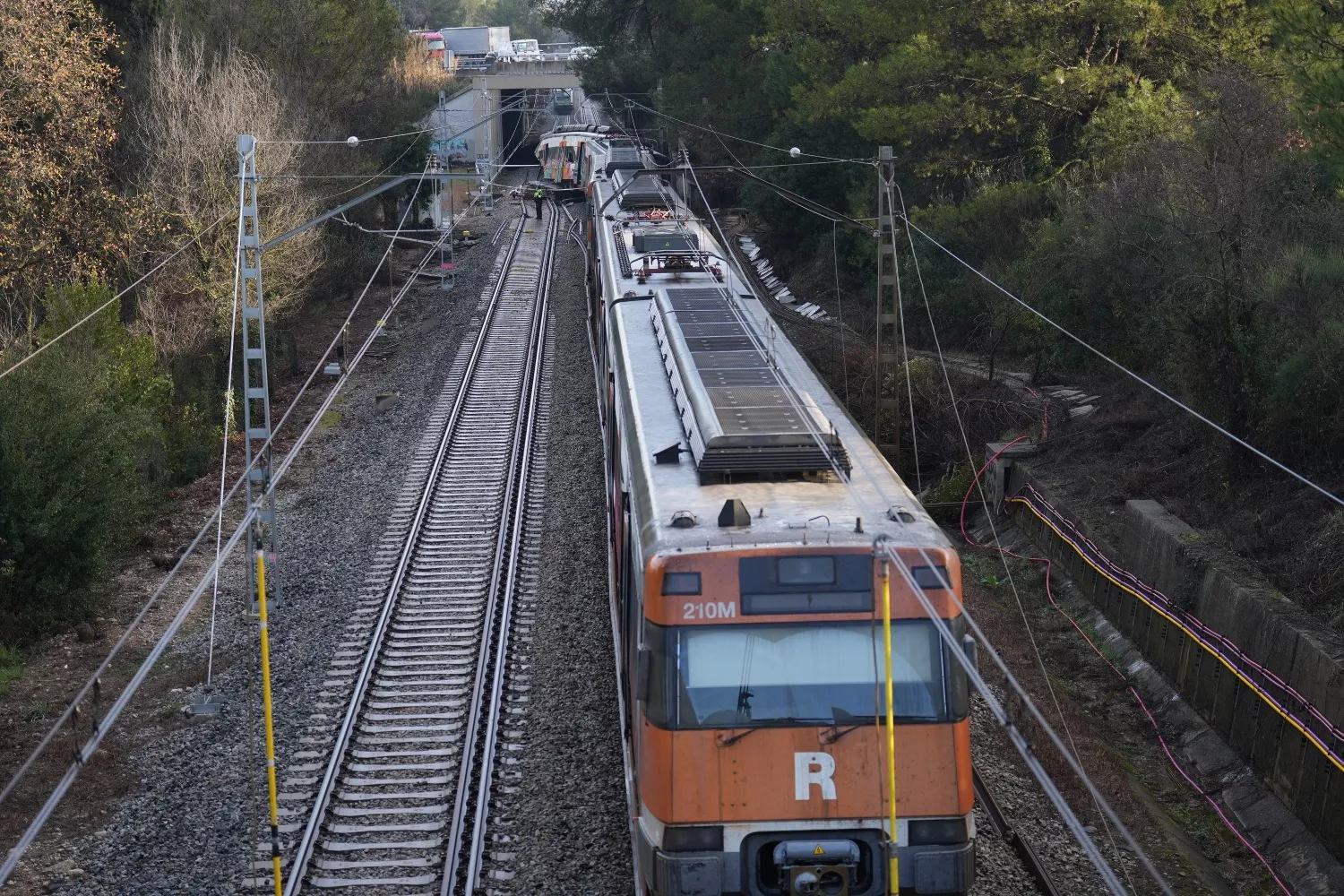 El tren Rodalies accidentado / GALA ESPÍN