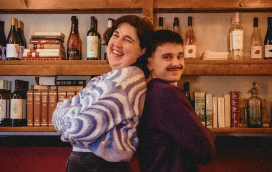 Irea Gallastegui y Patxo Uribe, los nuevos dueños del Bar San Jorge / CEDIDA