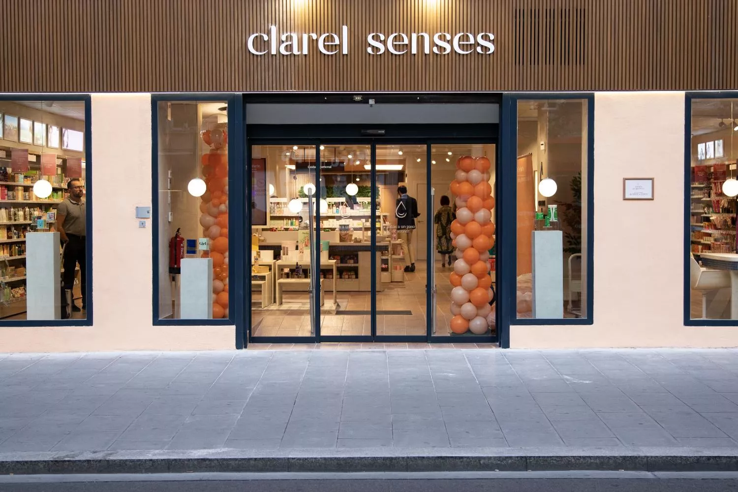 Una tienda de Clarel   CLAREL