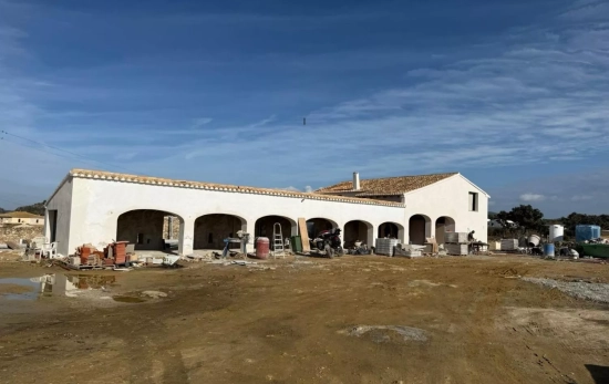 La nueva bodega de David y Jonas Tofterup en Alicante / CEDIDA