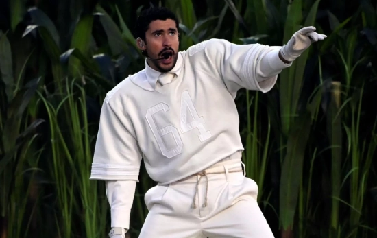 CHARLES BAUS   CONTACTOPHOTO