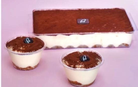 Diferentes tarrinas de tiramisú / BADIANI