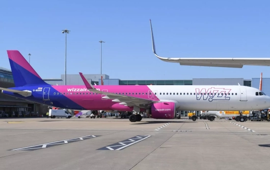 Un avión de la compañía / WIZZ AIR