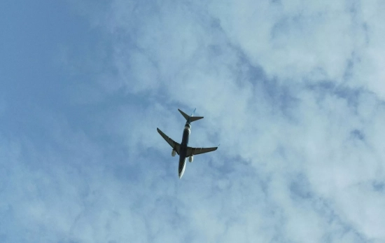 Un avión / PEXELS Un avión / PEXELS