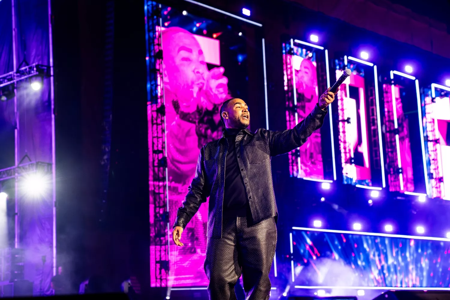 Don Omar durante un concierto / EP