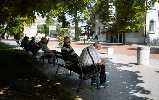 Varias personas mayores / FREEPIK Varias personas mayores / FREEPIK