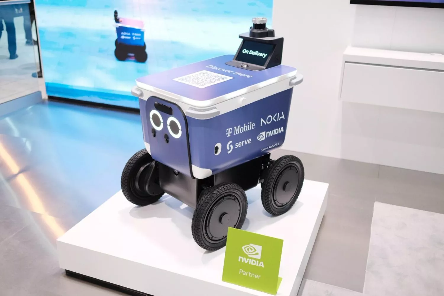 El robot que impulsa Nokia durante su presentación en el MWC / SIMÓN SÁNCHEZ