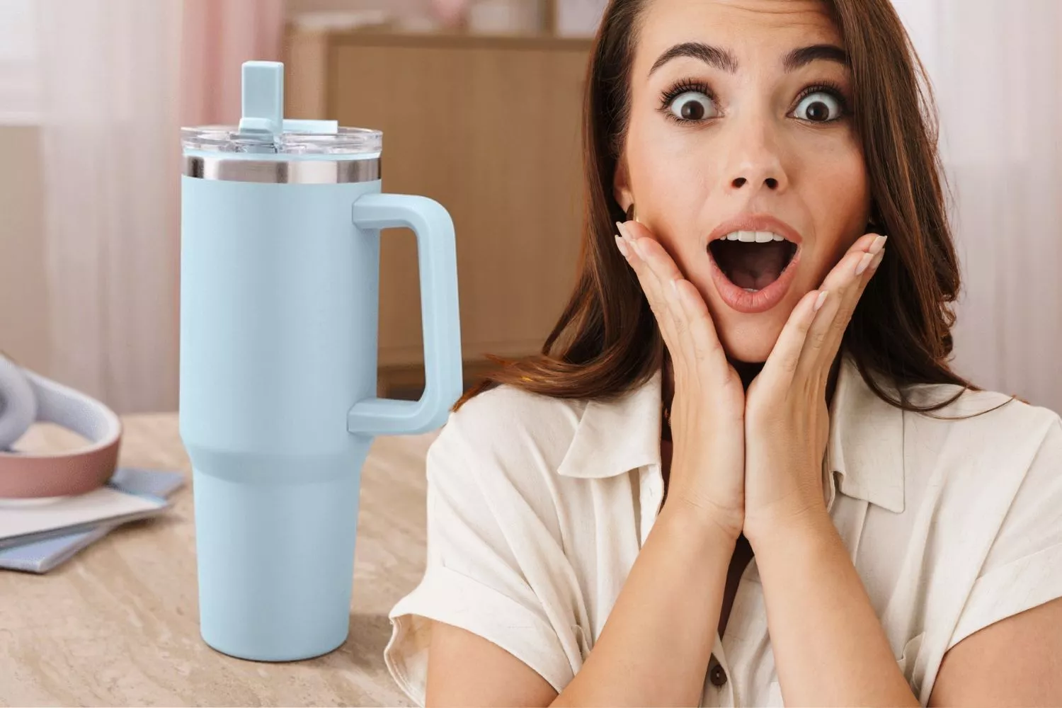 El termo viral más chic y buscado de TikTok ya tiene su clon top ventas en Aldi/ Montaje Consumidor Global