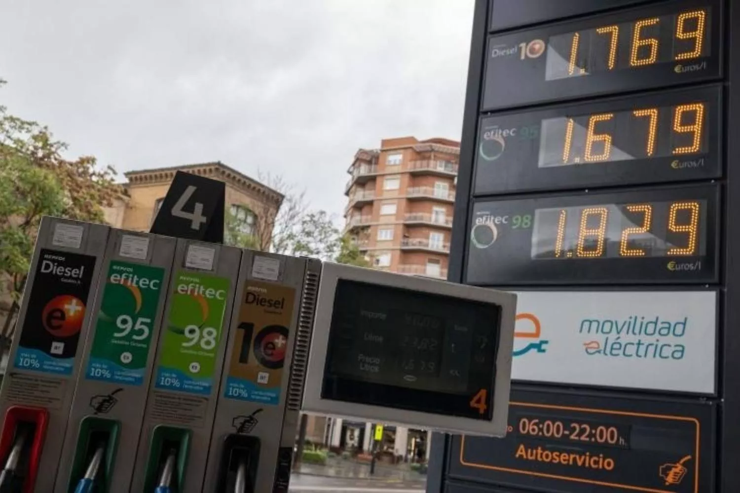Precios de una gasolinera   EP