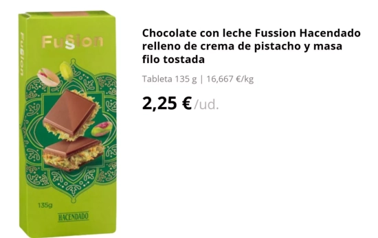 Chocolate con leche Fussion Hacendado relleno de crema de pistacho y masa filo tostada/ MERCADONA