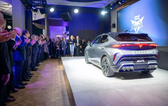 Coche modelo Cupra Raval durante la presentación mundial del Cupra Raval Coche modelo Cupra Raval durante la presentación mundial del Cupra Raval