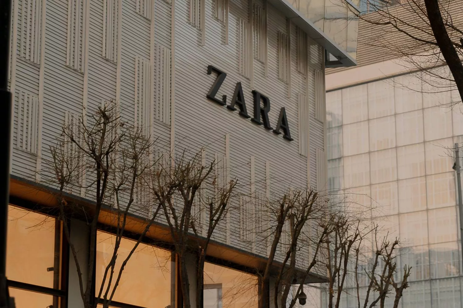 Logo de una tienda de Zara