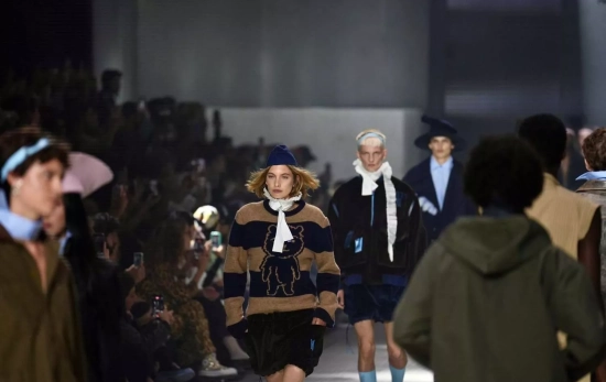 Presentación de la colección 'Grava' de Rubearth en 080 / GALA ESPÍN