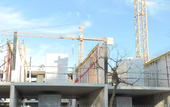 Bloque de pisos en construcción / EUROPA PRESS