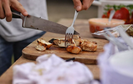 Porciones de pollo / UNSPLASH Porciones de pollo / UNSPLASH