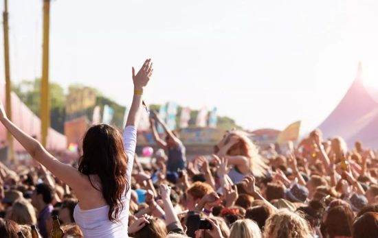 Un festival de verano/ CANVA Un festival de verano/ CANVA