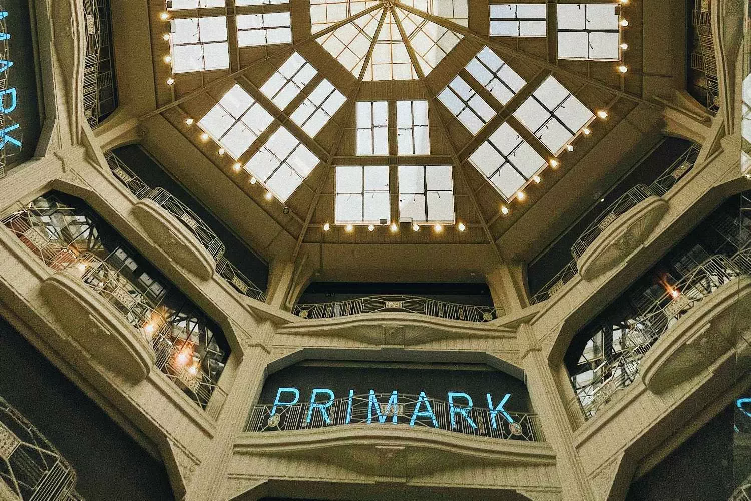 Primark de Gran Vía, en Madrid / UNSPLASH