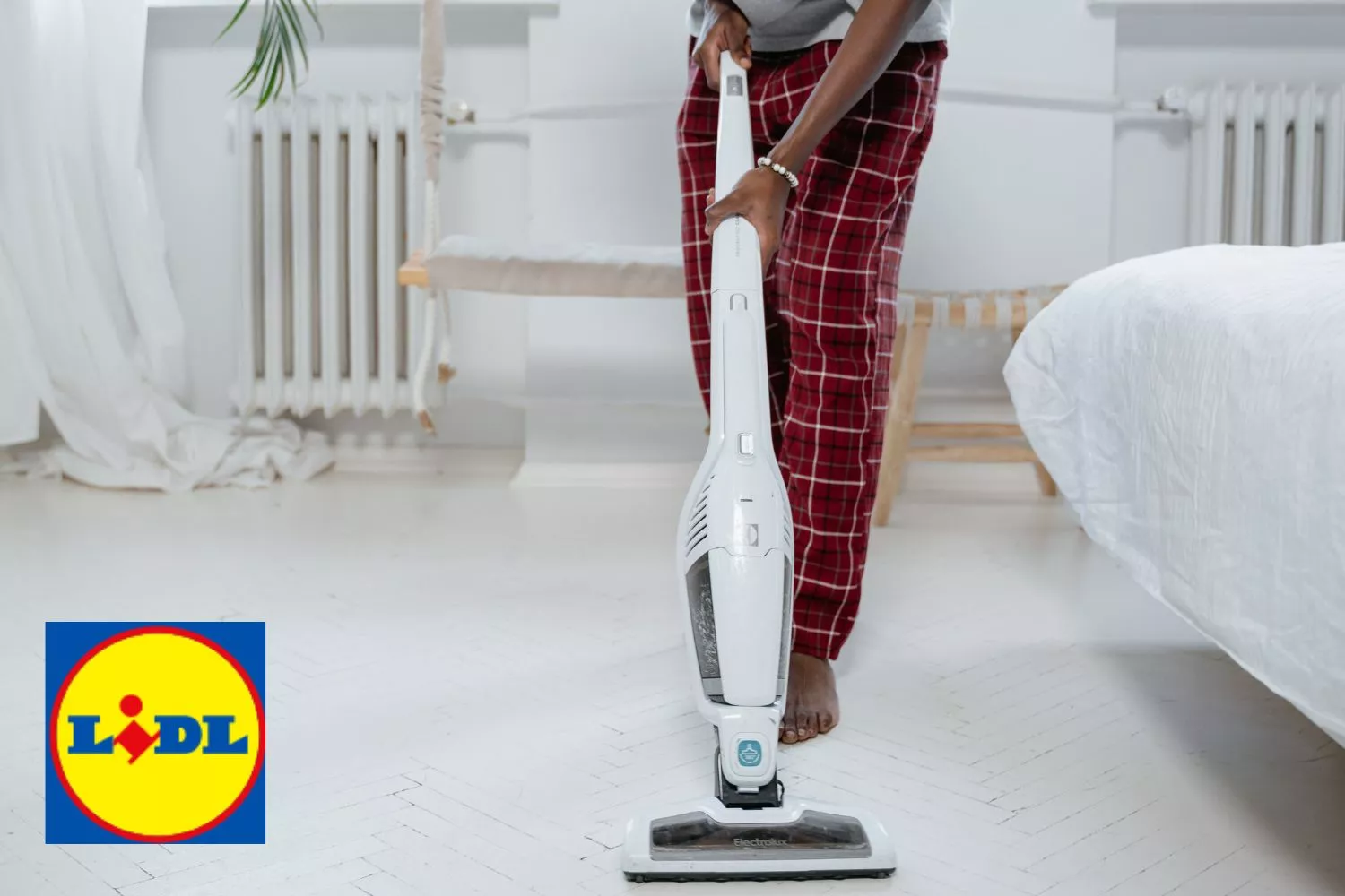 El nuevo aspirador de Lidl 2 en 1 / Fotomontaje CONSUMIDOR GLOBAL