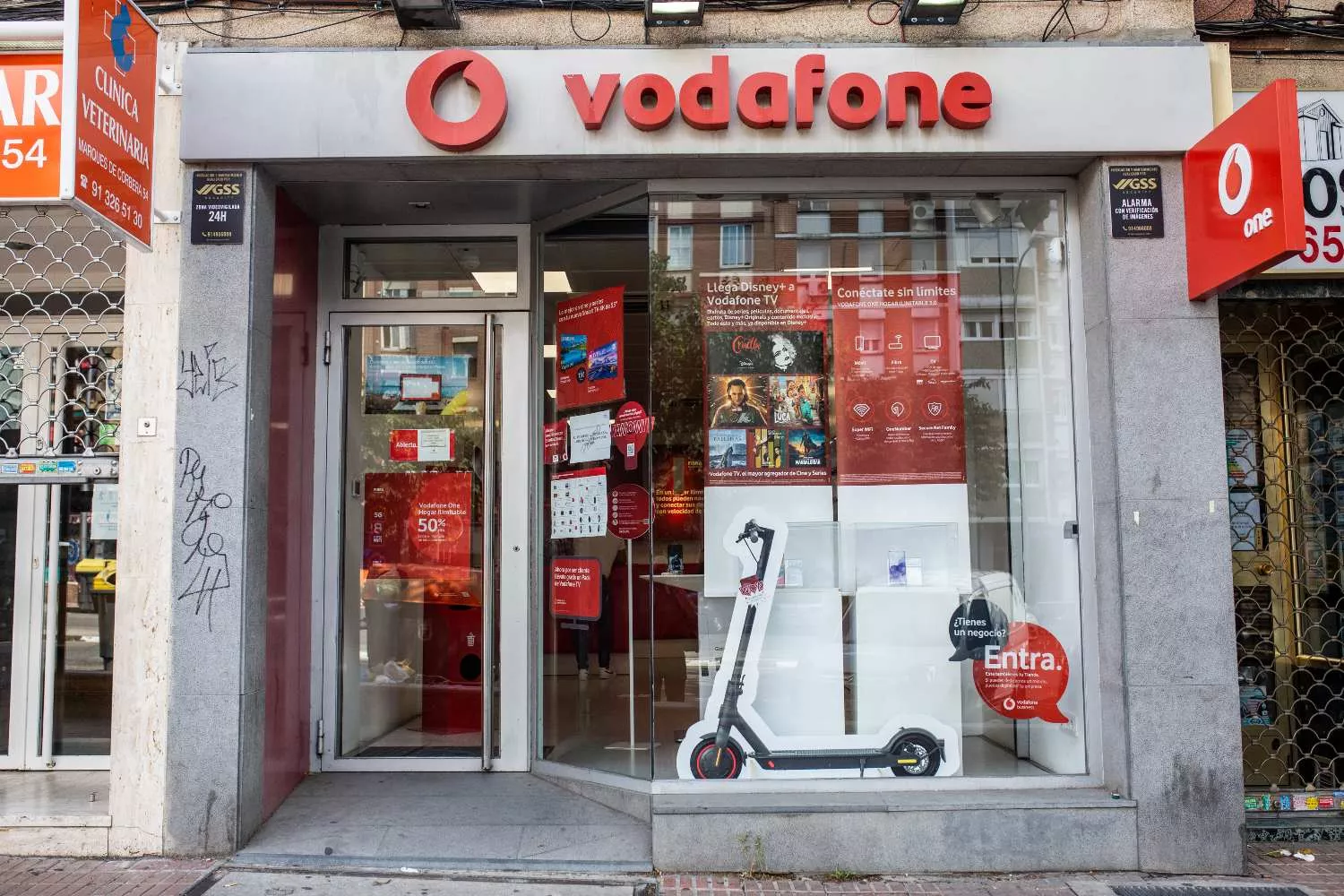 Una tienda de Vodafone / EUROPA PRESS  - ALEJANDRO MARTINEZ VELEZ 