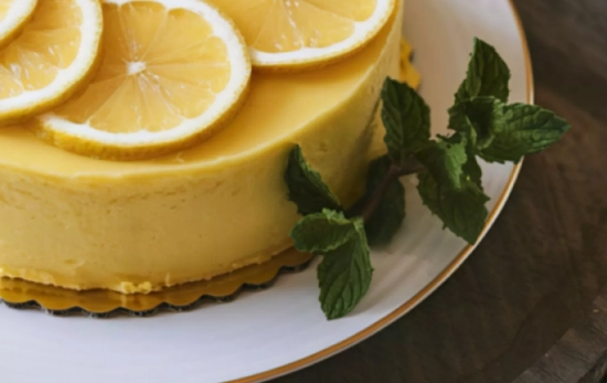 Lemon Cake / CANVA Lemon Cake / CANVA