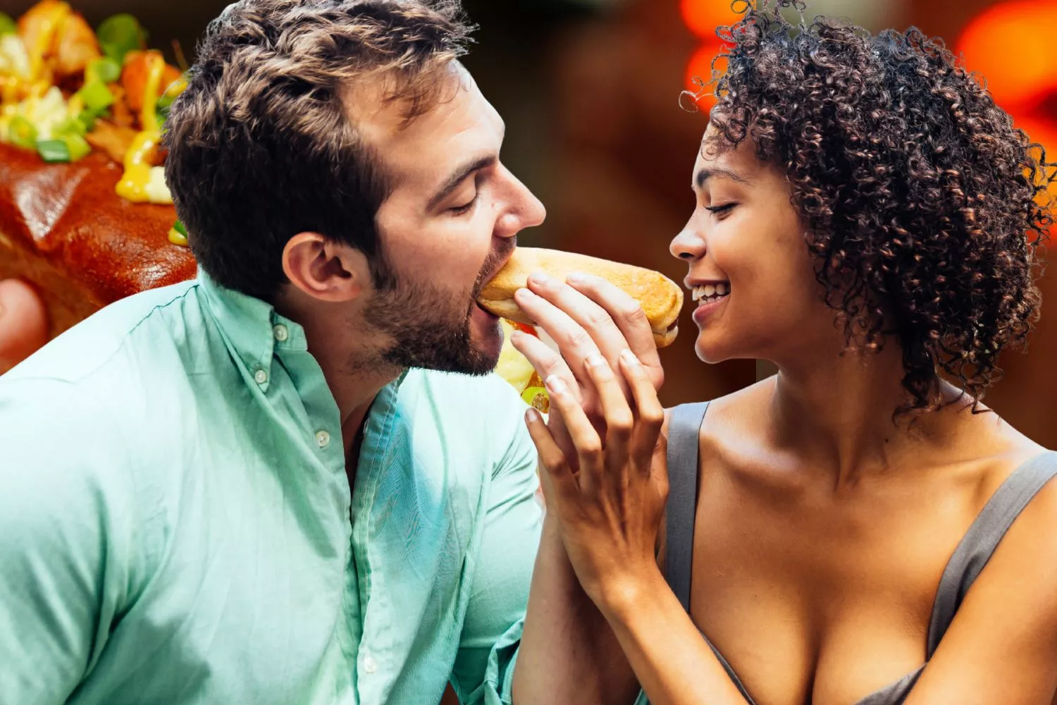 Mercadona lanza la nueva forma gourmet de comer perritos calientes que ya está arrasando/ Fotomontaje Consumidor Global