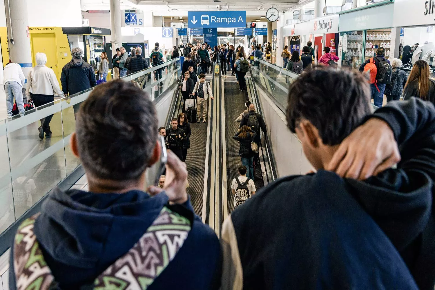 Pasajeros en la Estación de Autobuses de Mendez Álvaro
